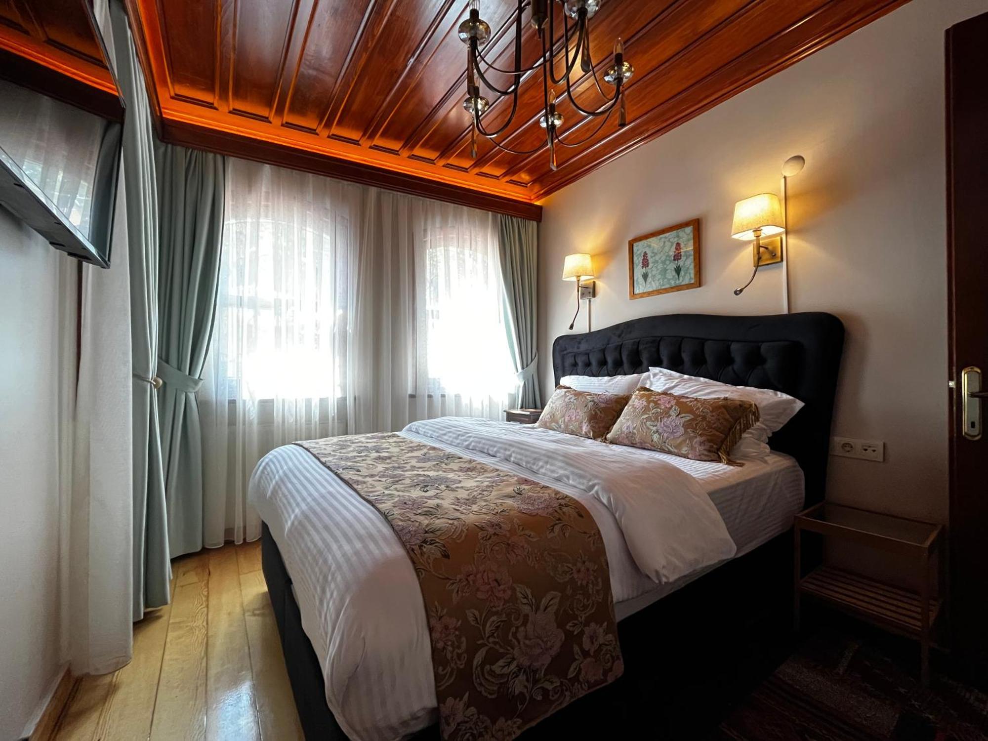 Lily Mansion Appartement Istanboel Buitenkant foto
